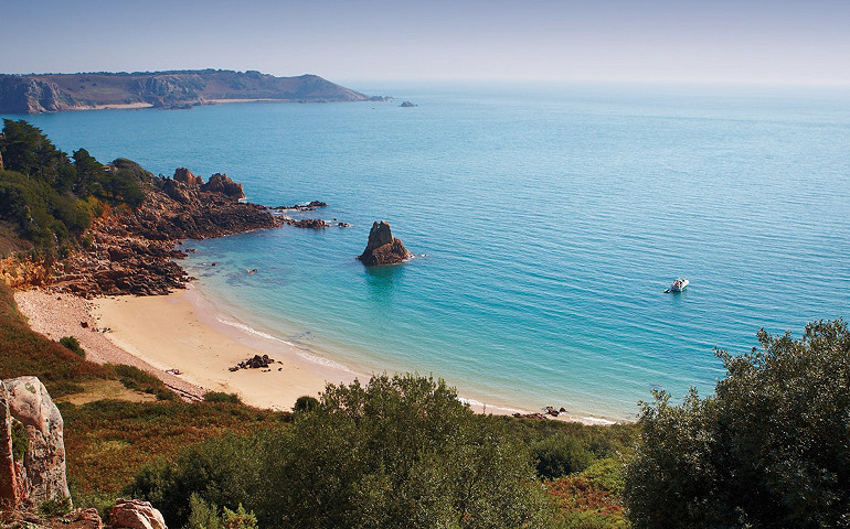 Wonderful Jersey beaches make sports tours here just that extra bit special.