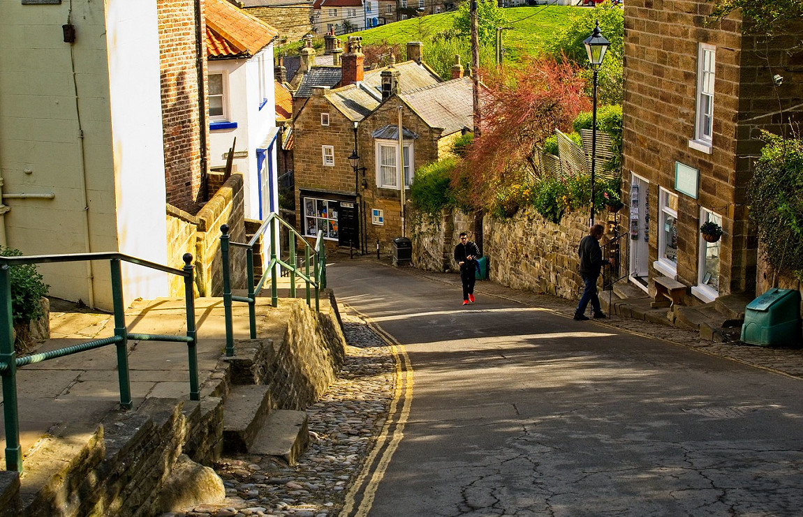The cobbled streets of Robin Hood's Bay