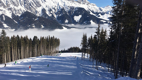 Beautiful Austria for student ski trips