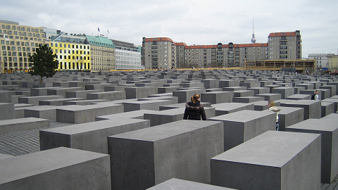 Educational trips for history students to Berlin