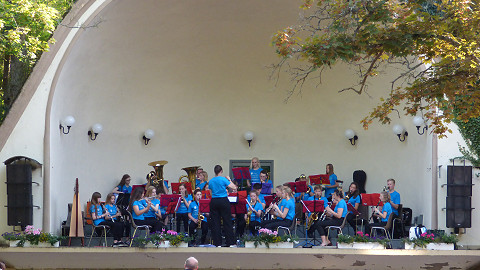 West Buckland perform on their school music trip to Germany